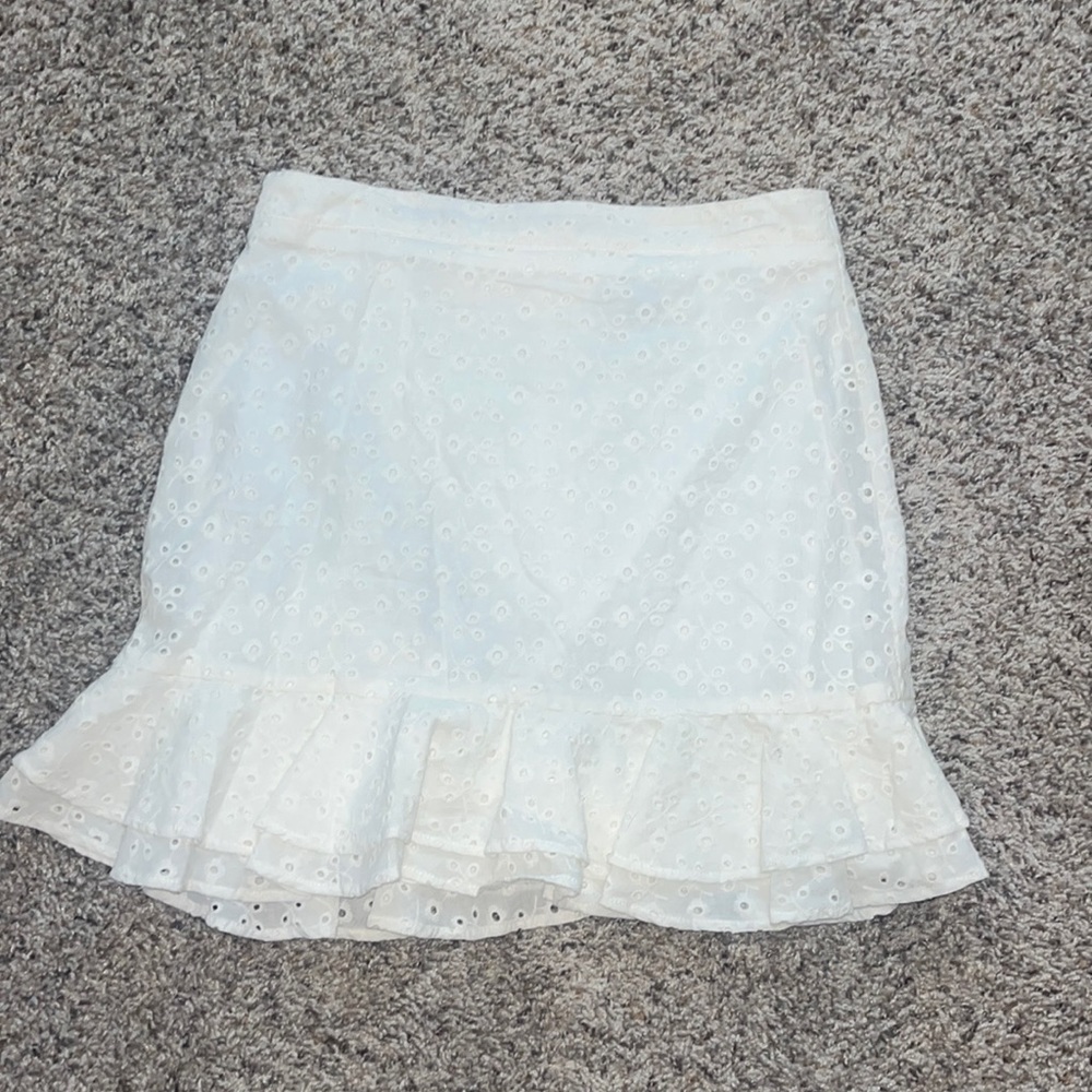 Francesca’s ruffle white skirt